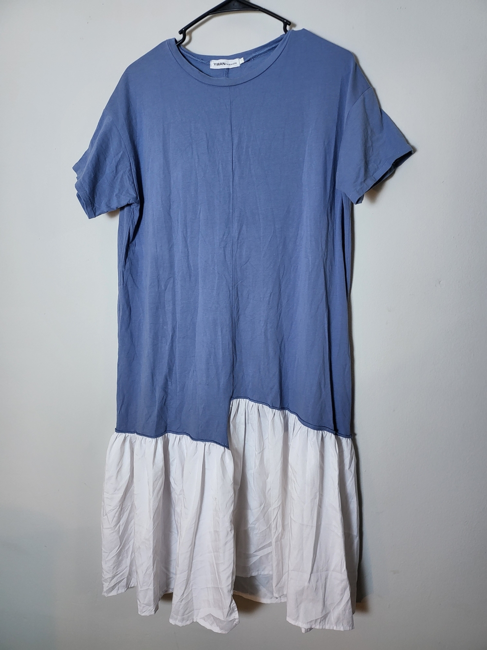 Casual Two-Tone Blue and White Ruffle Hem Dress